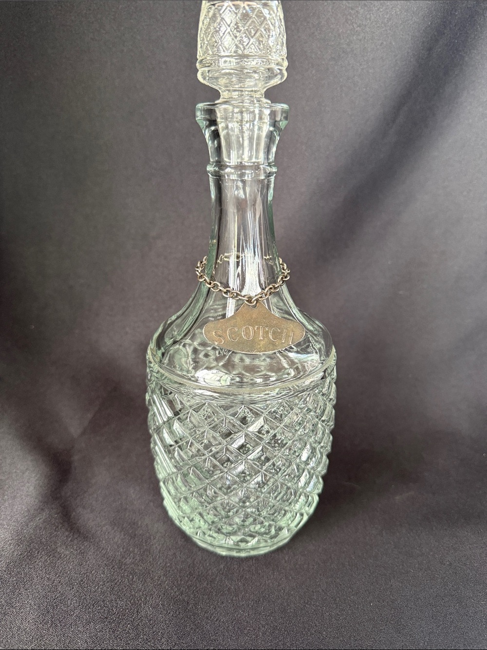 Clear Glass Scotch Decanter with Etched Diamond Pattern